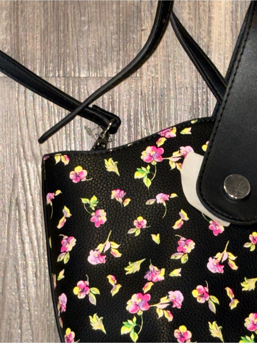 Floral Mini Bucket Crossbody Bag Black Pink Flower Print Purse - Picture 6 of 10